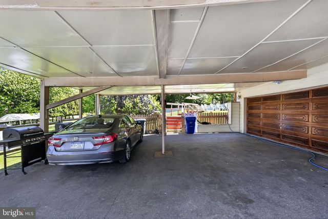 1912 COBDEN RD, Glenside, PA 19038