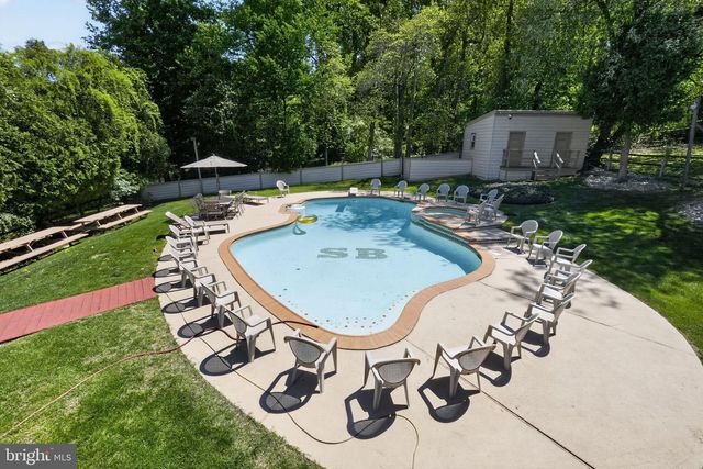 1912 COBDEN RD, Glenside, PA 19038