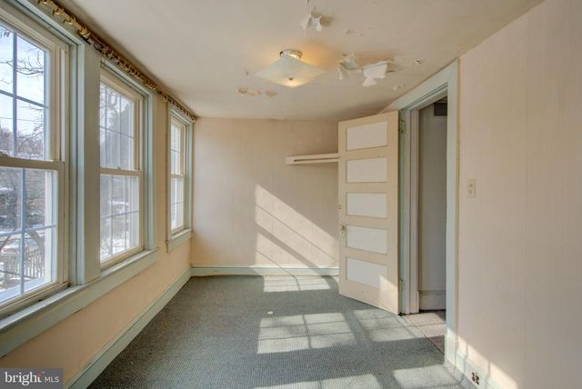 3922 NICHOLSON ST, Hyattsville, MD 20782