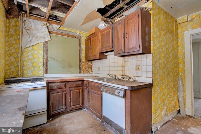 3922 NICHOLSON ST, Hyattsville, MD 20782