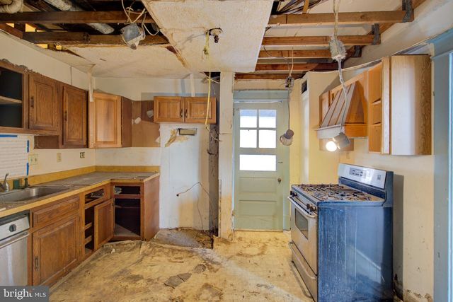 3922 NICHOLSON ST, Hyattsville, MD 20782