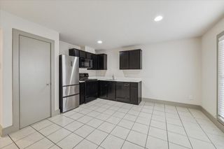 4300 Rosslyn Road 5, Houston, TX 77018