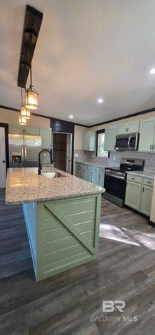 26056 Dyess Lane, Robertsdale, AL 36567