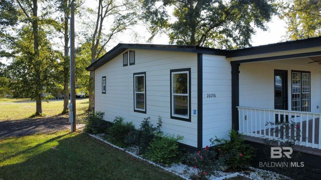 26056 Dyess Lane, Robertsdale, AL 36567