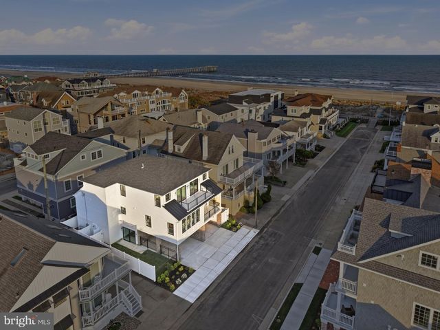 105 S STRATFORD AVE, Ventnor City, NJ 08406