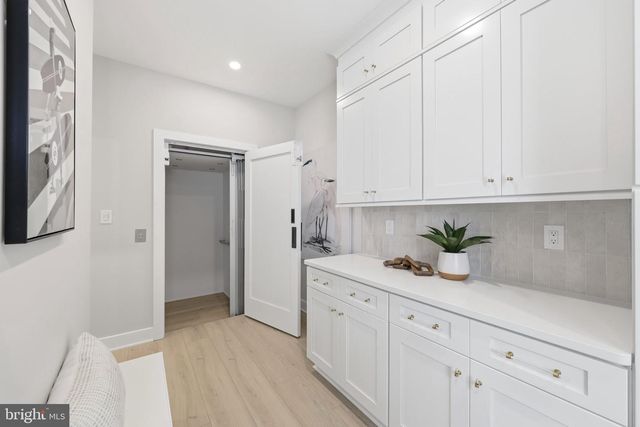105 S STRATFORD AVE, Ventnor City, NJ 08406
