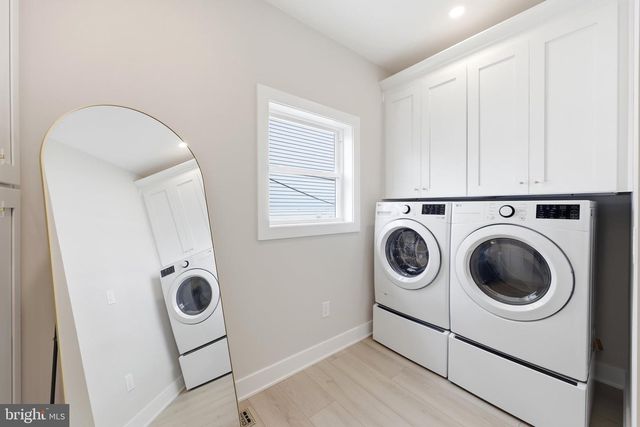 105 S STRATFORD AVE, Ventnor City, NJ 08406