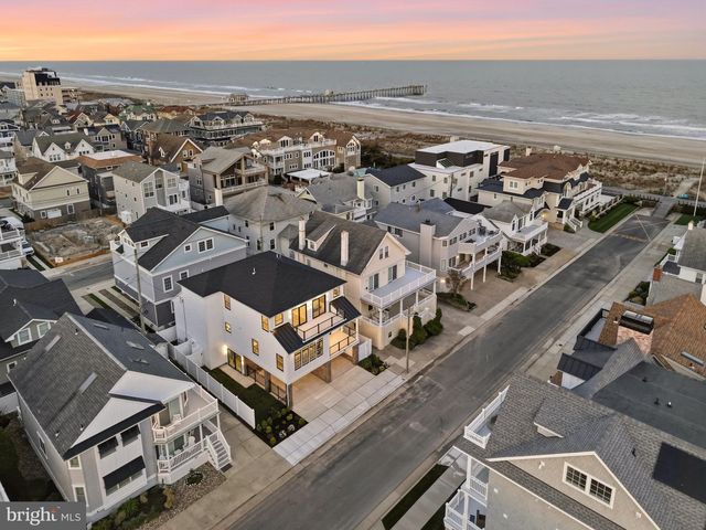 105 S STRATFORD AVE, Ventnor City, NJ 08406
