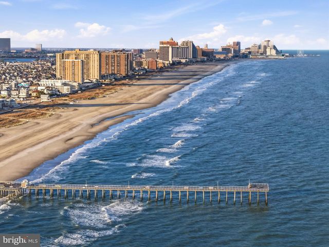 105 S STRATFORD AVE, Ventnor City, NJ 08406