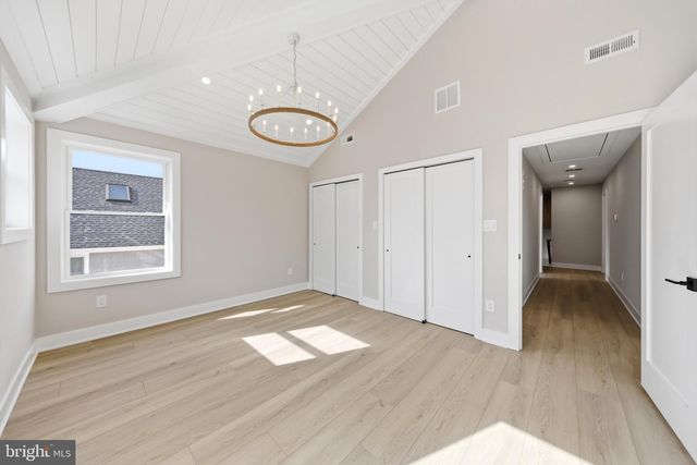 105 S STRATFORD AVE, Ventnor City, NJ 08406