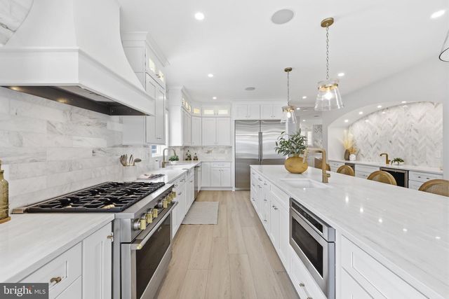 105 S STRATFORD AVE, Ventnor City, NJ 08406