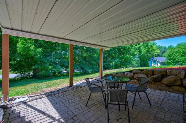 4729 Gaston Circle, Cottage Grove, WI 53527