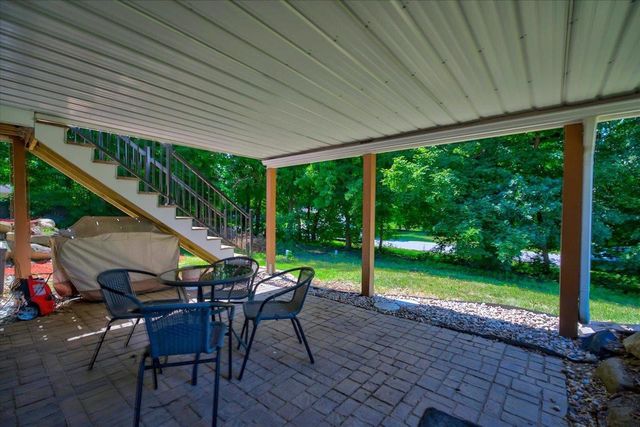 4729 Gaston Circle, Cottage Grove, WI 53527
