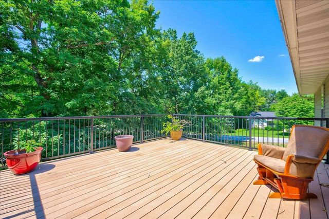 4729 Gaston Circle, Cottage Grove, WI 53527