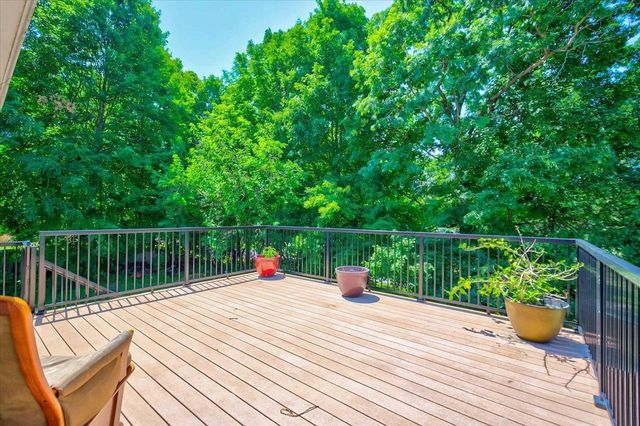 4729 Gaston Circle, Cottage Grove, WI 53527