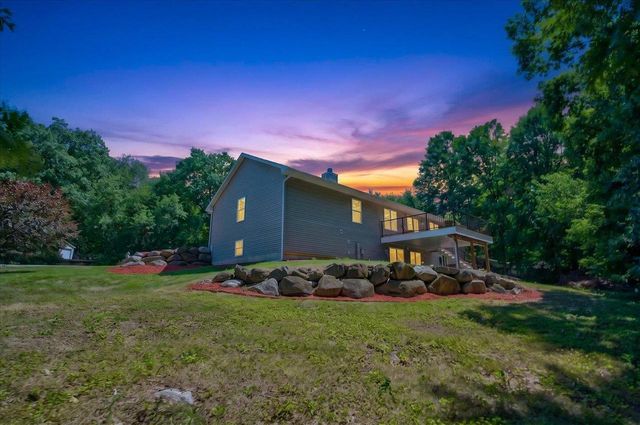 4729 Gaston Circle, Cottage Grove, WI 53527