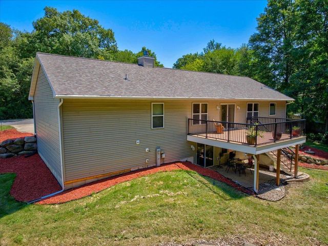 4729 Gaston Circle, Cottage Grove, WI 53527