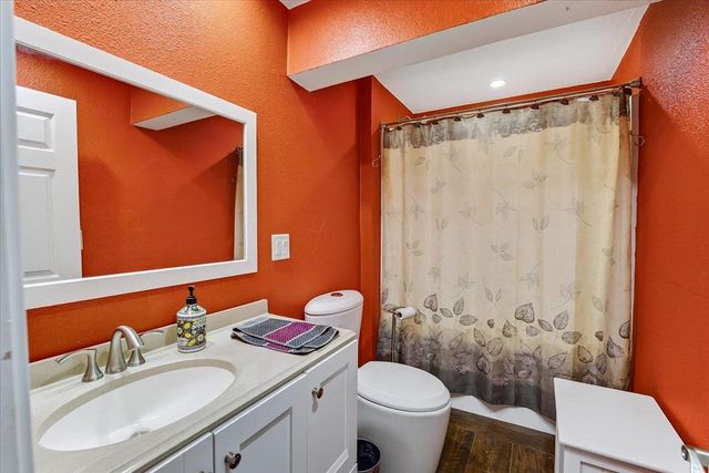 4729 Gaston Circle, Cottage Grove, WI 53527