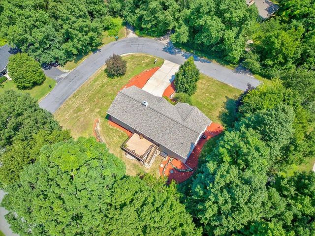 4729 Gaston Circle, Cottage Grove, WI 53527
