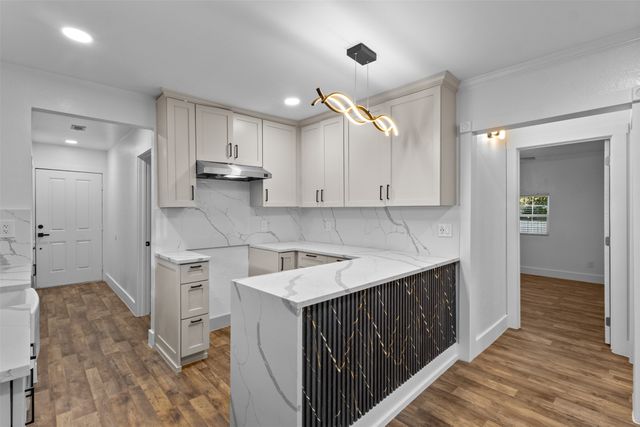 922 S Windomere Avenue, Dallas, TX 75208