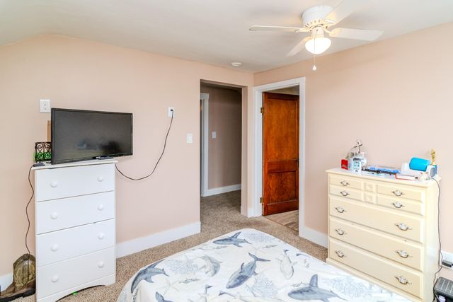 86 Danville Pike, Hustonville, KY 40437