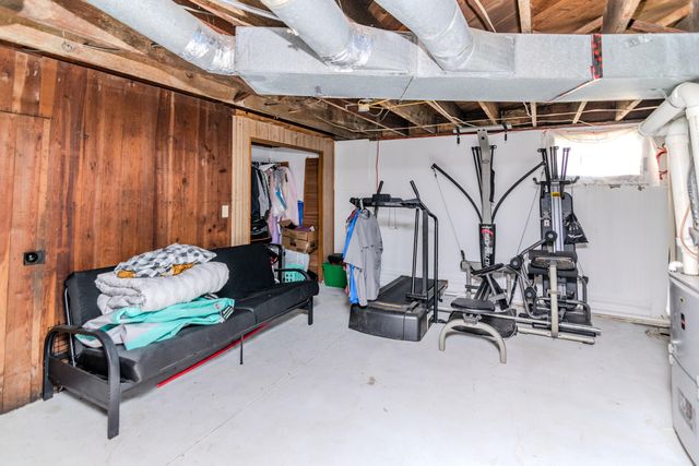 86 Danville Pike, Hustonville, KY 40437