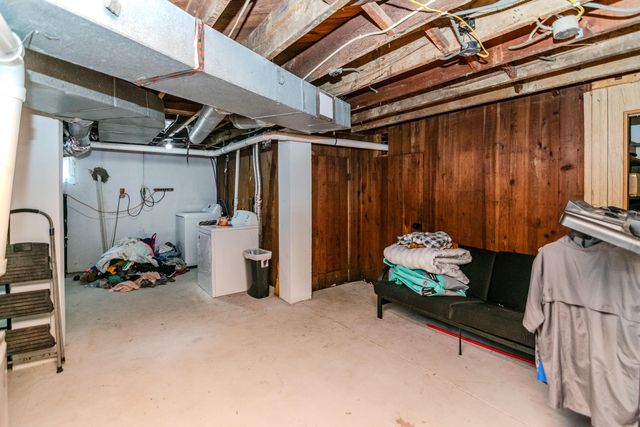 86 Danville Pike, Hustonville, KY 40437