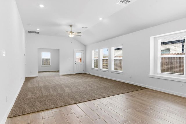 13210 Hayden Peak Drive, Iowa Colony, TX 77583