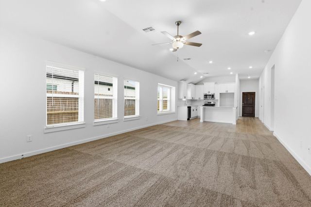 13210 Hayden Peak Drive, Iowa Colony, TX 77583