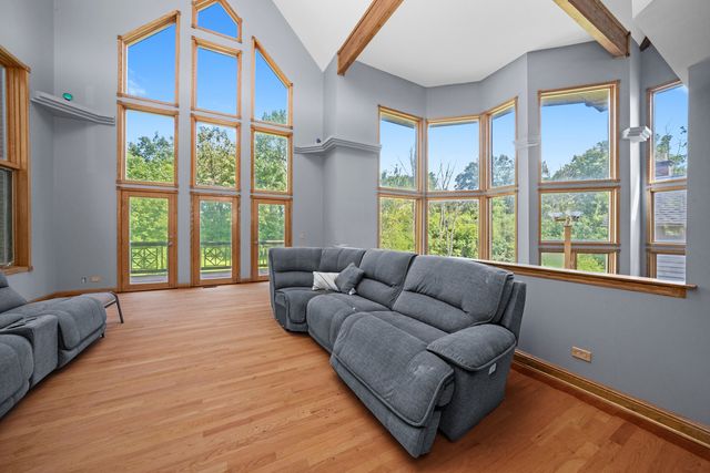 3755 S STATE Street, Crete, IL 60417