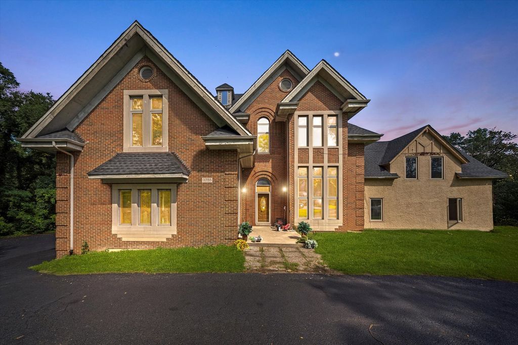 3755 S STATE Street, Crete, IL 60417