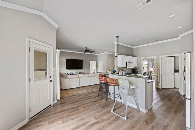 3909 Timbercrest Drive E, Burleson, TX 76028