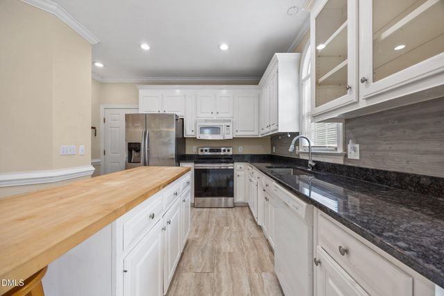 165 Ashton Lane, Angier, NC 27501