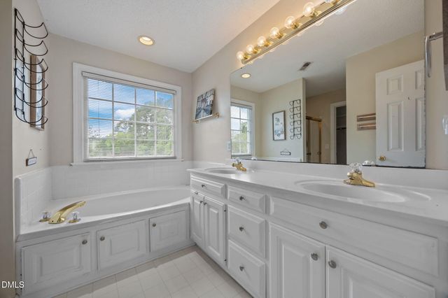 165 Ashton Lane, Angier, NC 27501