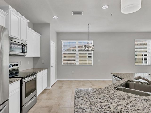 8363 ENCLAVE WAY 101, Sarasota, FL 34243