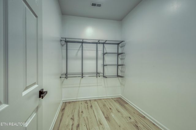 3259 Sandpiper Court, Kodak, TN 37764