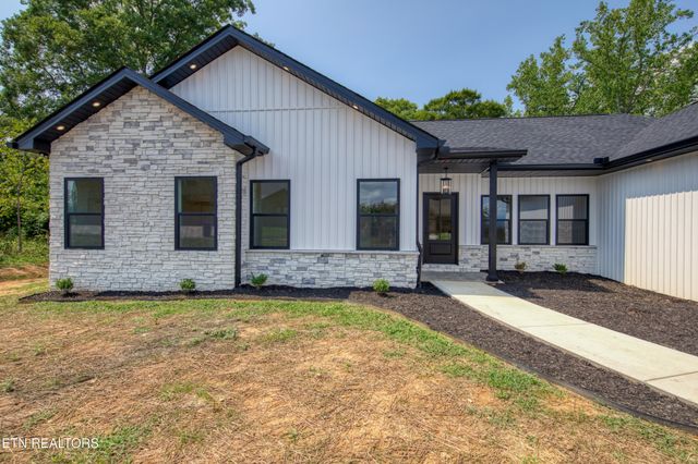3259 Sandpiper Court, Kodak, TN 37764