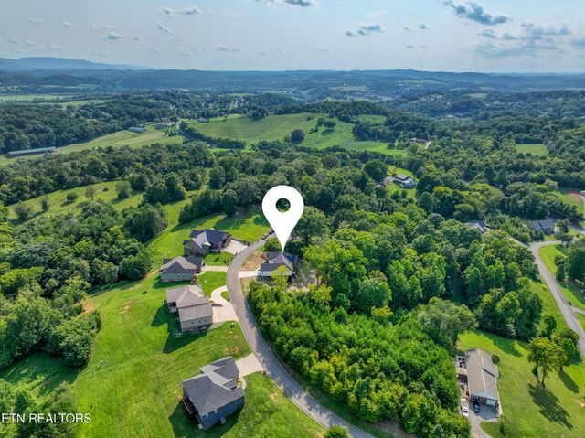 3259 Sandpiper Court, Kodak, TN 37764