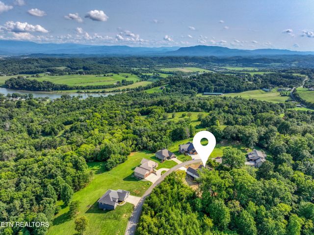 3259 Sandpiper Court, Kodak, TN 37764