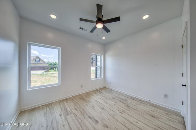 3259 Sandpiper Court, Kodak, TN 37764