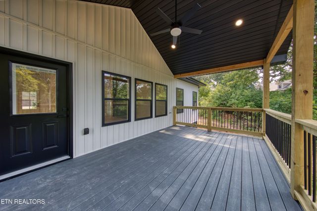 3259 Sandpiper Court, Kodak, TN 37764