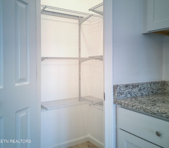 3259 Sandpiper Court, Kodak, TN 37764