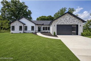 3259 Sandpiper Court, Kodak, TN 37764