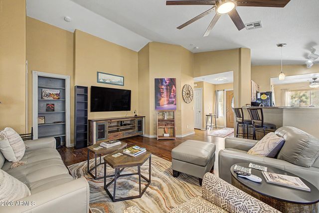115 S BIRDIE Way, Casa Grande, AZ 85194
