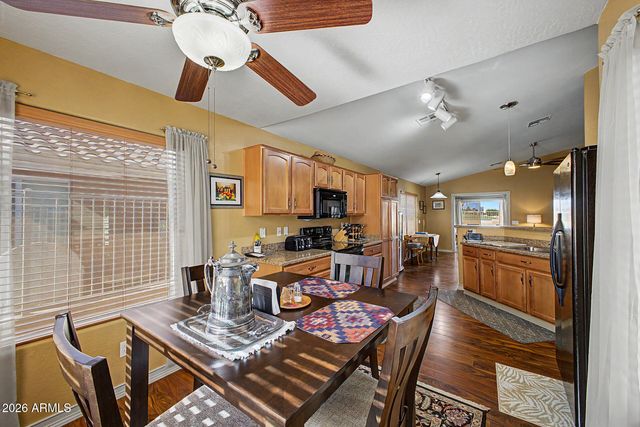 115 S BIRDIE Way, Casa Grande, AZ 85194