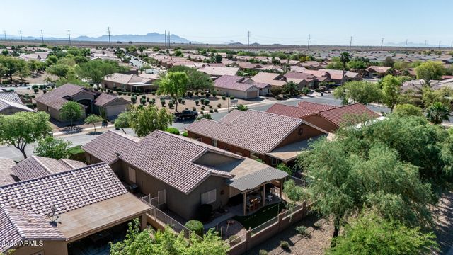115 S BIRDIE Way, Casa Grande, AZ 85194