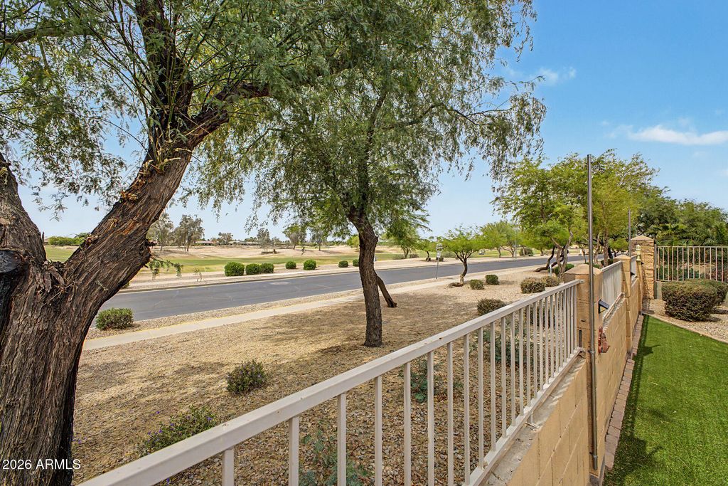 Image 1 of property listing at 115 S BIRDIE Way, Casa Grande, AZ 85194
