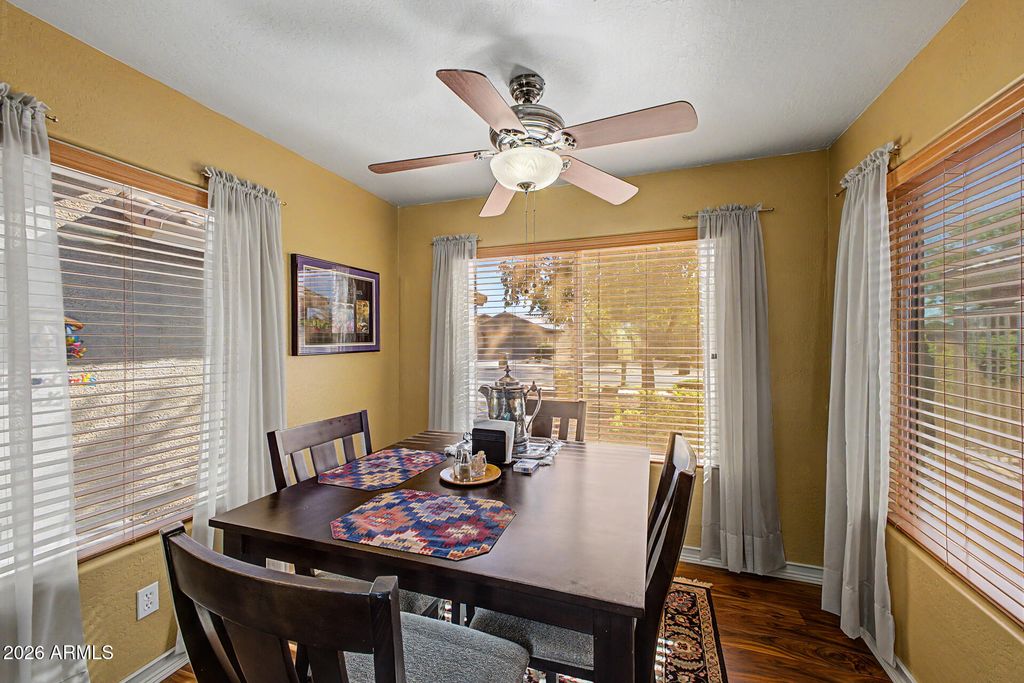 Image 18 of property listing at 115 S BIRDIE Way, Casa Grande, AZ 85194