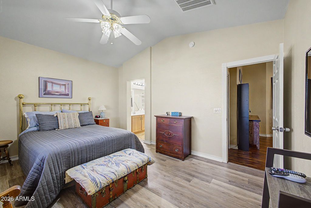 Image 22 of property listing at 115 S BIRDIE Way, Casa Grande, AZ 85194