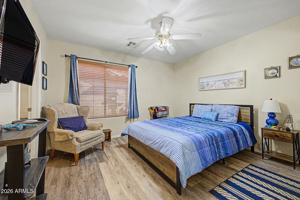 Image 27 of property listing at 115 S BIRDIE Way, Casa Grande, AZ 85194